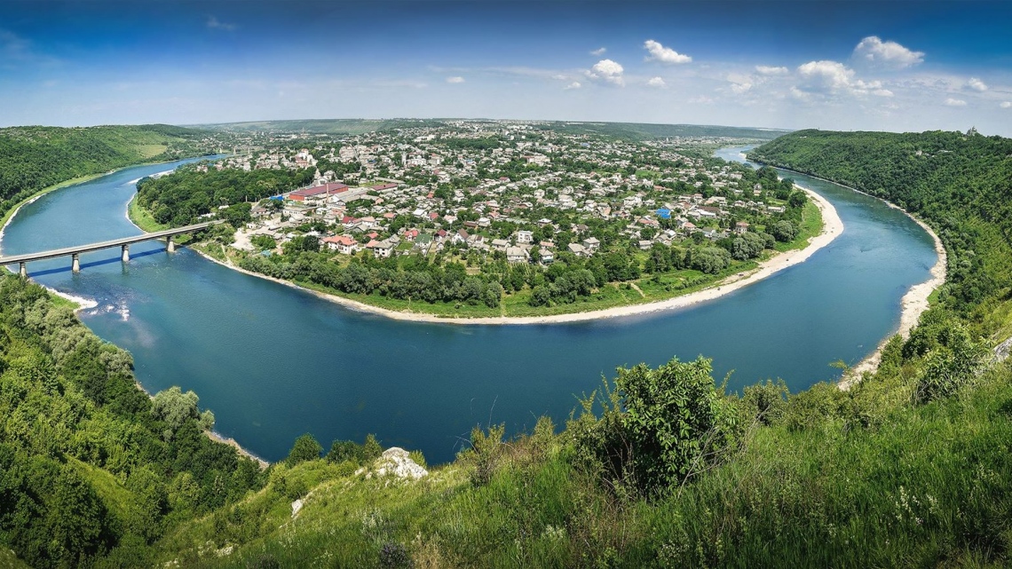 Долина тюльпанів під Чернівцями (2 дні)