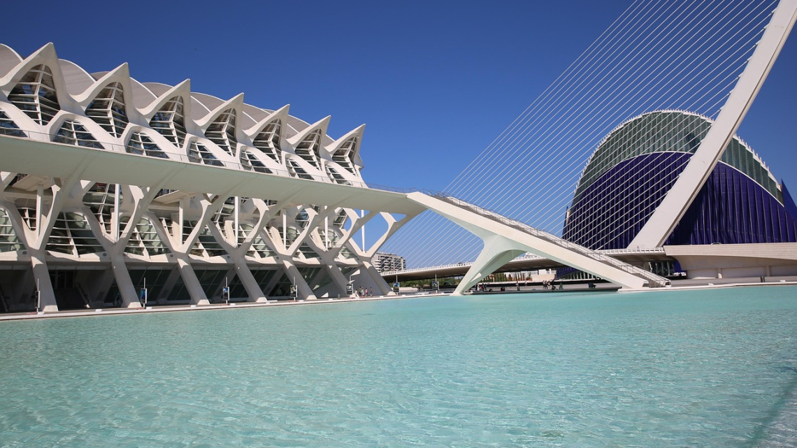 Експрес Мадрид - Валенсія - Барселона з відпочинком на Коста Брава. Авіатур