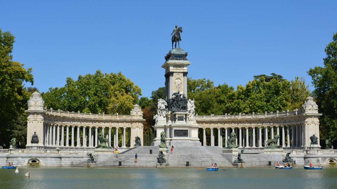 Експрес Мадрид - Валенсія - Барселона з відпочинком на Коста Брава. Авіатур