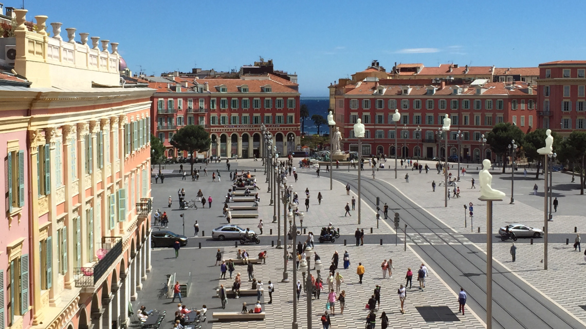 Під сонцем Франції: від Провансу до Парижа. Авіатур