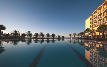 VILA GALE SANTA CRUZ 4*