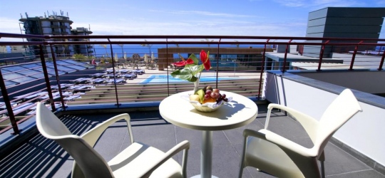 Four Views Monumental Lido 4*