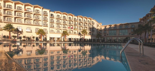 VILA GALE SANTA CRUZ 4*