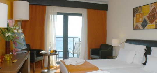 VILA GALE SANTA CRUZ 4*