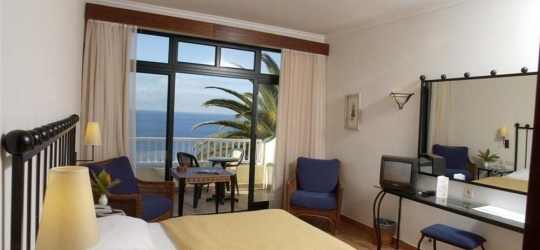 Hotel Alpino Atlantico 4*,  Канису