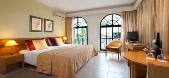 Hotel Royal Orchid 4*